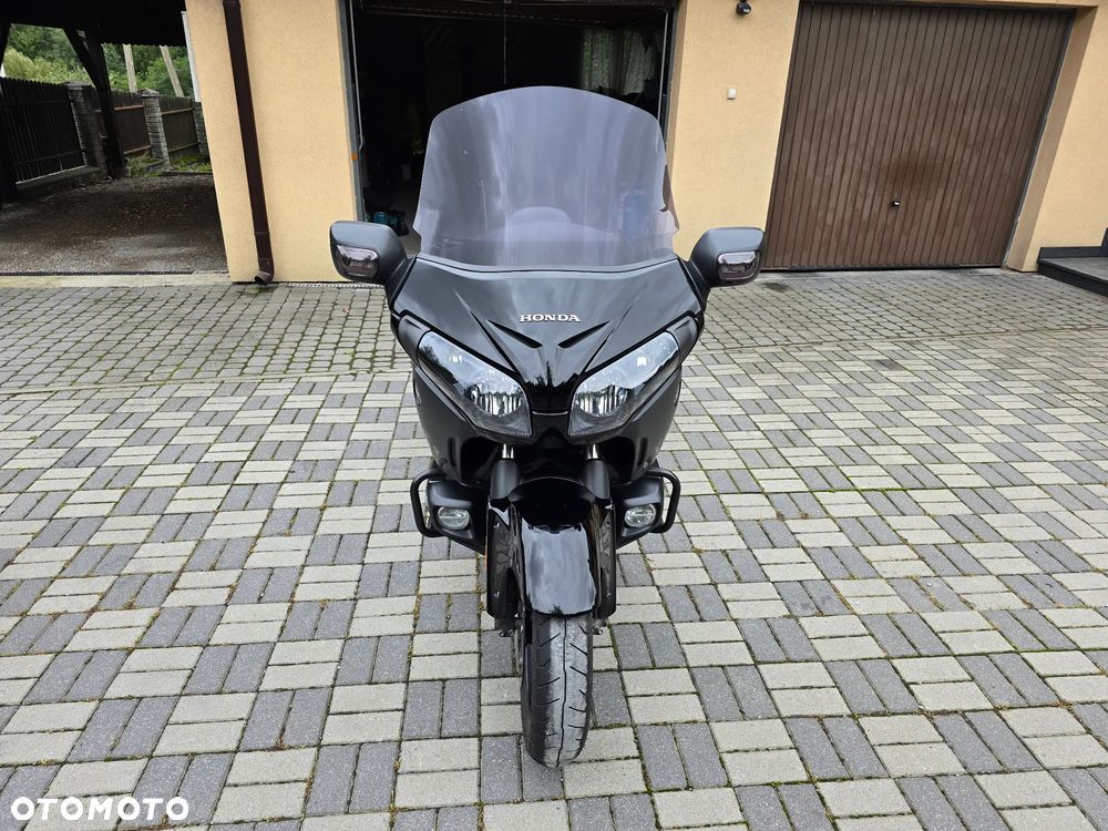 Honda GL - 7