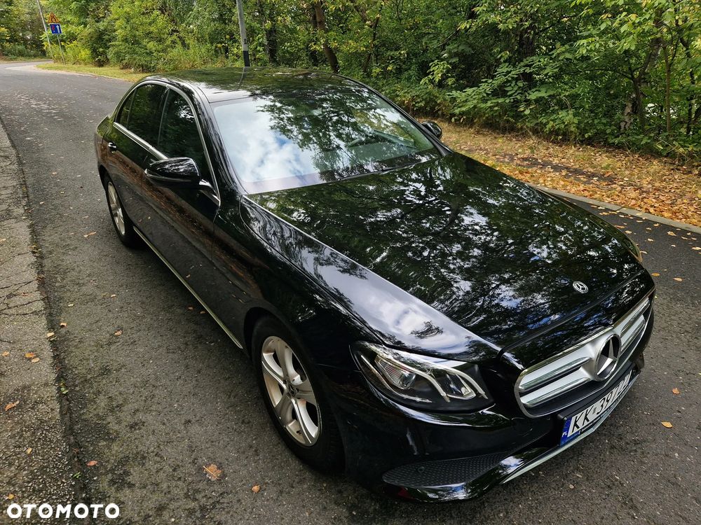 Mercedes-Benz Klasa E 220 d 4-Matic Business Edition 9G-TRONIC - 12