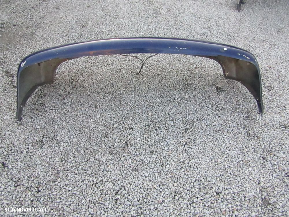 PARA-CHOQUES TRAS FORD FIESTA ano 1997 a 2000 - 7