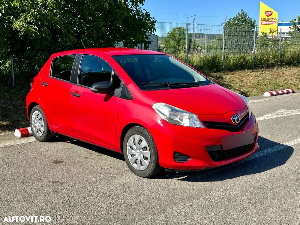 Toyota Yaris 1.0 VVT-i Terra - 1