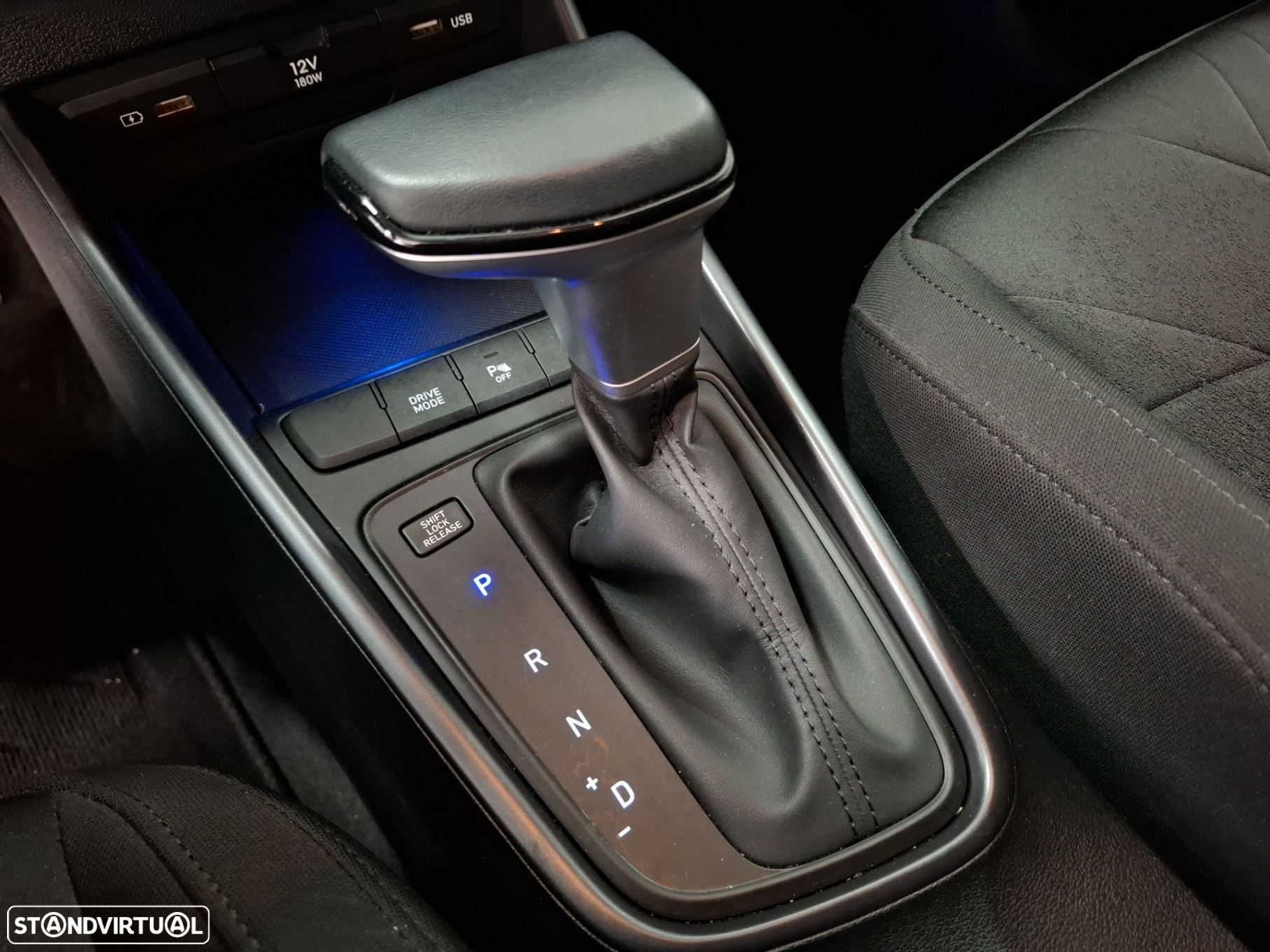 Hyundai Bayon 1.0 T-GDI Premium - 17
