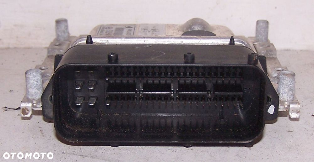 HYUNDAI I10 II 1.0 STEROWNIK KOMPUTER 39115-04389 - 2