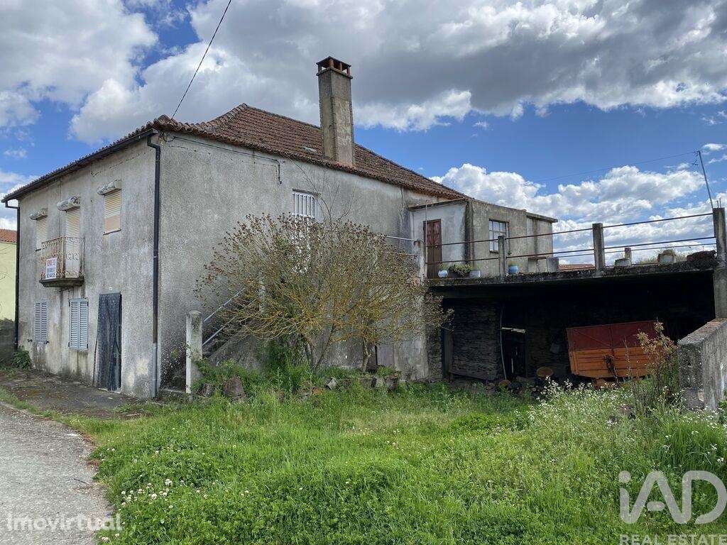 Casa / Villa T4 em Vila de Ala de 80,00 m2 - Grande imagem: 3/13