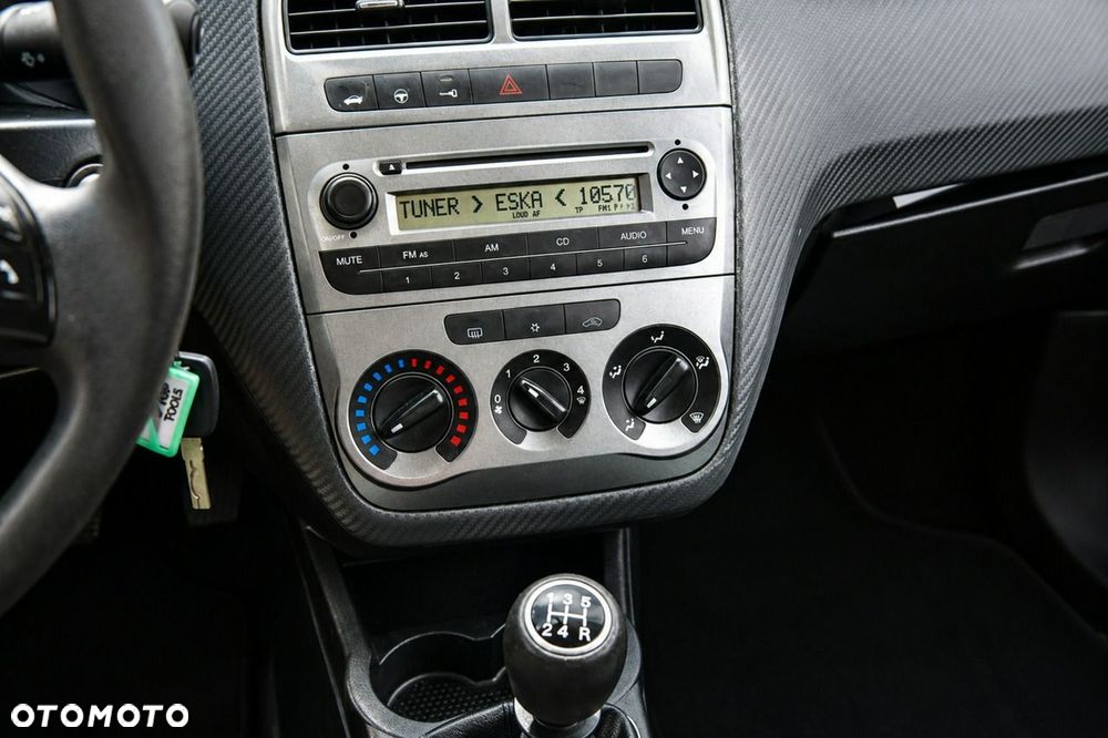 Fiat Punto - 15