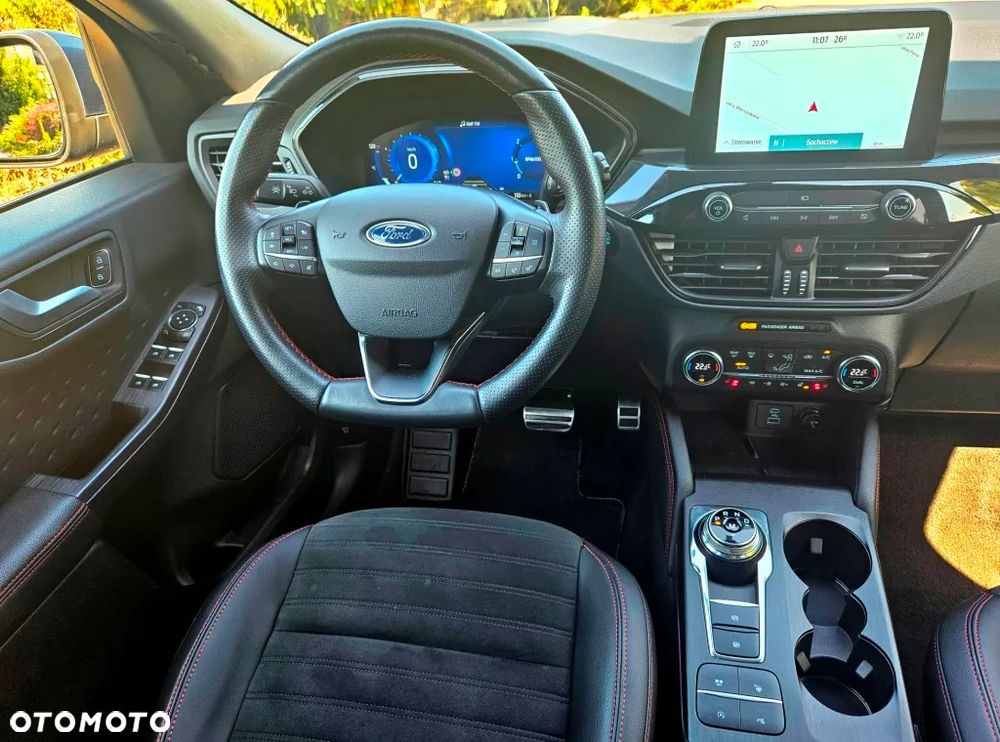 Ford Kuga 2.0 EcoBlue 4x4 ST-LINE X - 19