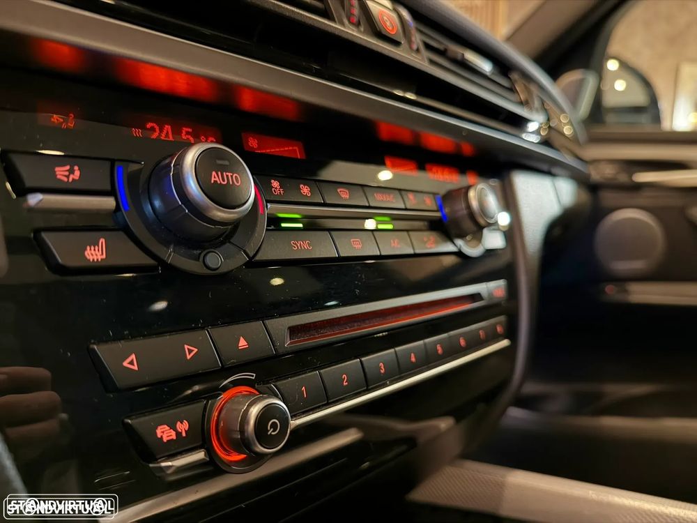 BMW X5 25 d sDrive Pack M - 11