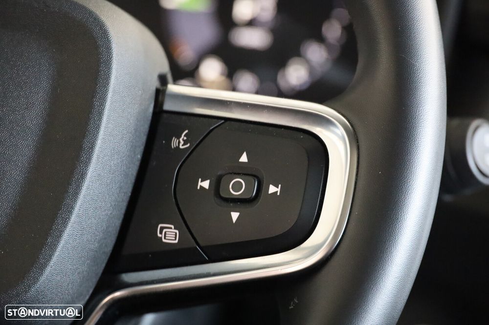 Volvo XC 40 1.5 T4 PHEV Inscription Expression - 24