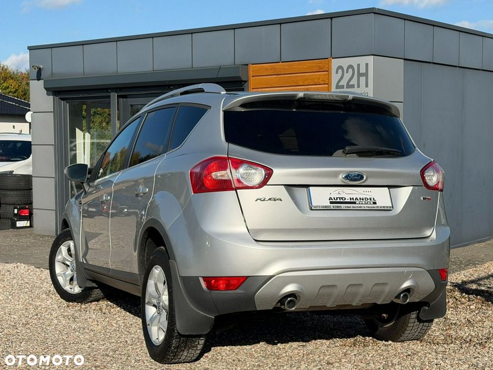 Ford Kuga - 8