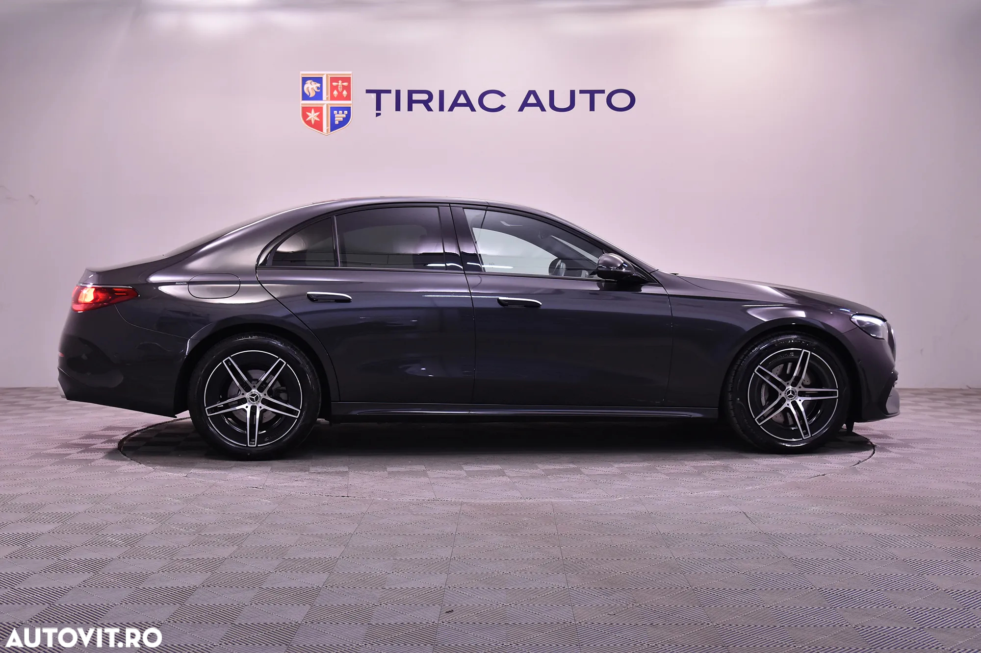 Mercedes-Benz E 200 MHEV Aut. - 6