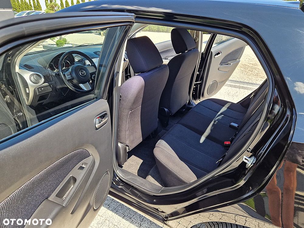 Mazda 2 1.3 Exclusive - 11
