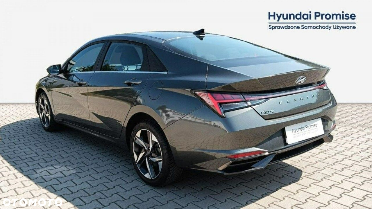 Hyundai Elantra 1.6 Smart CVT - 7