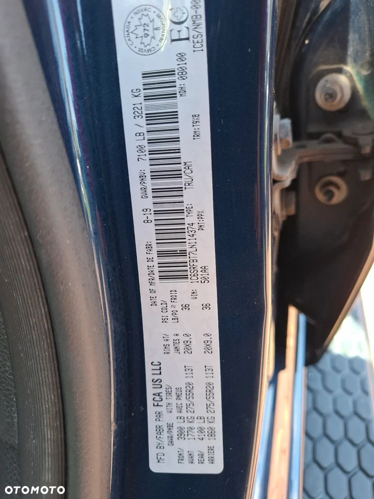 RAM 1500 5.7 Crew Cab Bighorn - 12