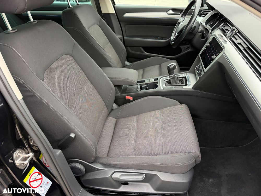 Volkswagen Passat 2.0 TDI DSG Highline - 15