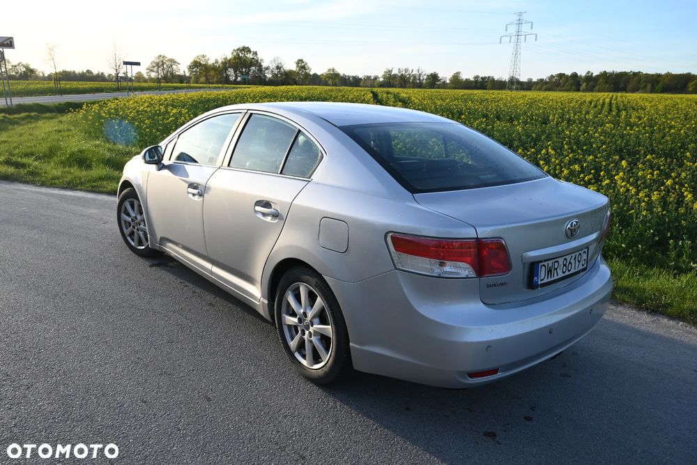 Toyota Avensis 2.0 Prestige - 7