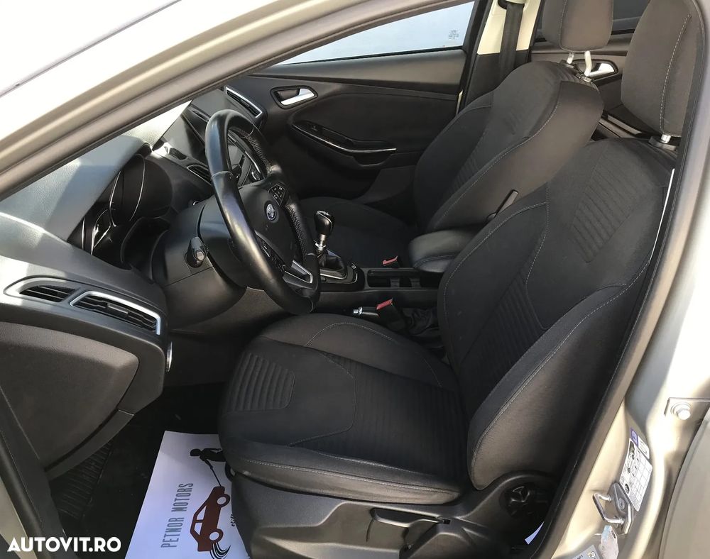 Ford Focus 2.0 TDCI Titanium - 13