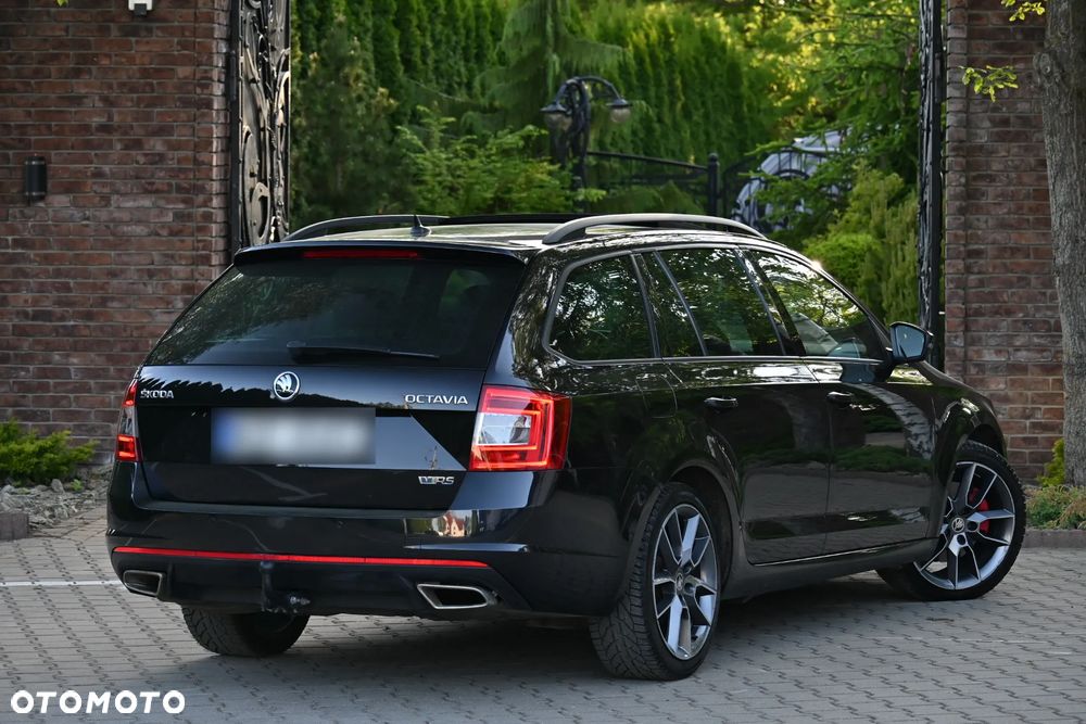 Skoda Octavia 2.0 TDI DSG RS - 15