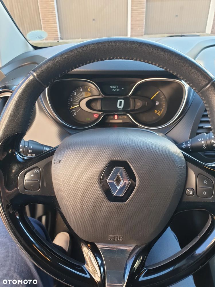 Renault Captur - 10
