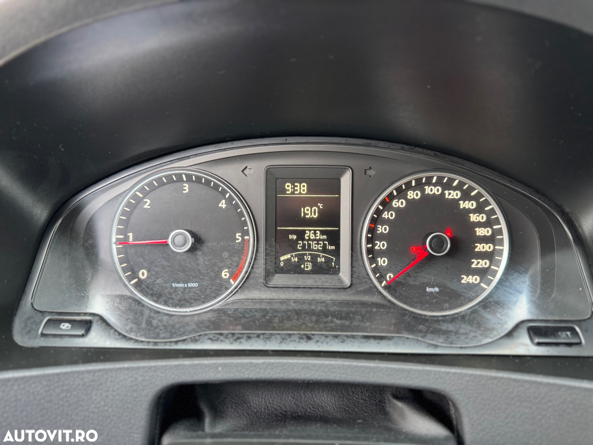 Volkswagen Transporter - 9