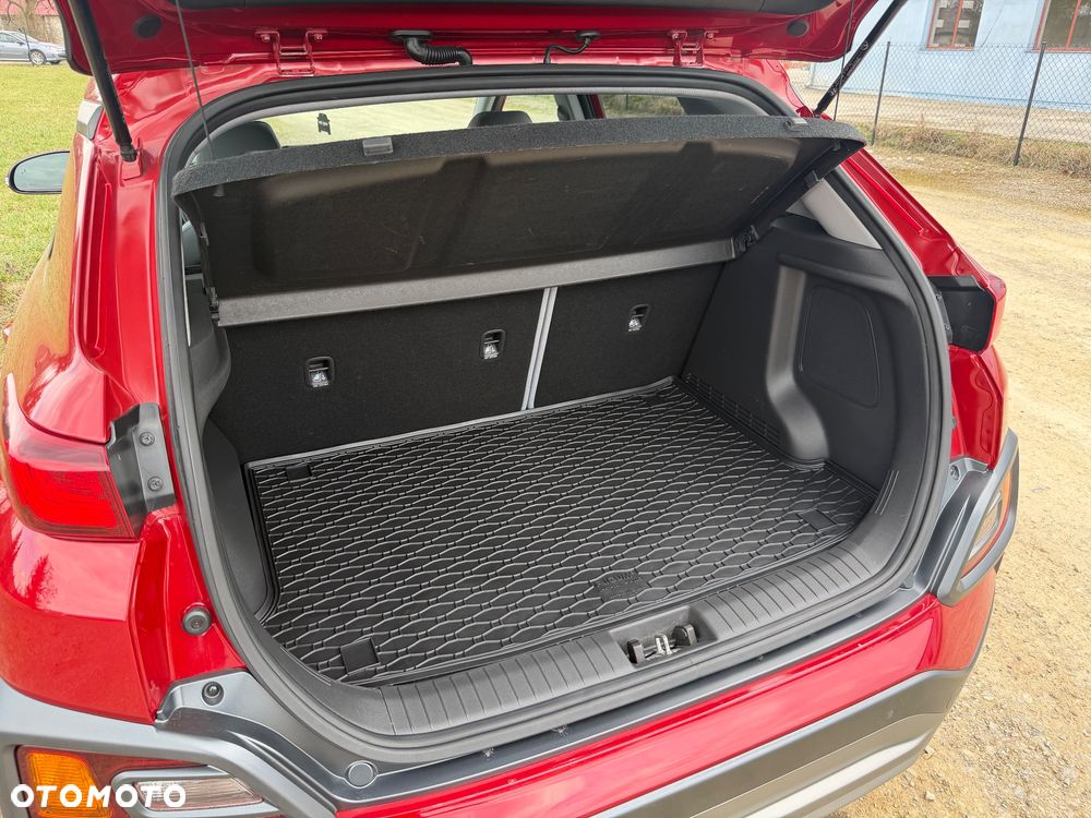 Hyundai Kona 1.6 T-GDI Premium 4WD DCT - 11