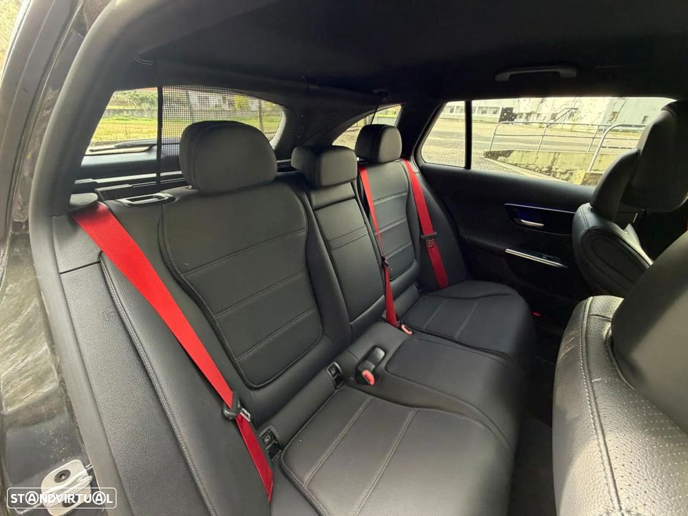 Mercedes-Benz C 300 e AMG Line - 46