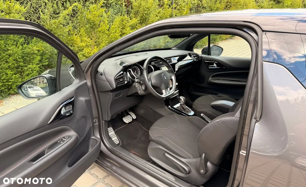 Citroën DS3 PureTech 110 Start & Stop EAT6 OPF PERFORMANCE LINE - 11