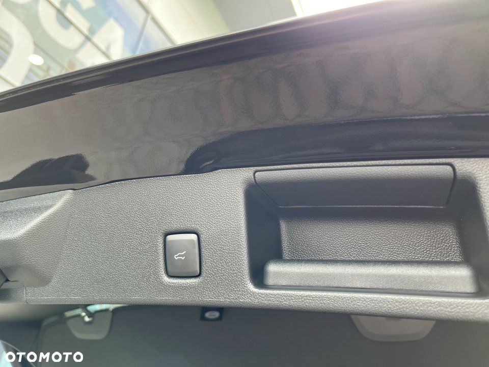 Ford Kuga - 22