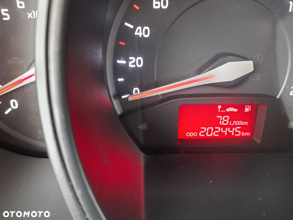 Kia Rio 1.2 M - 9