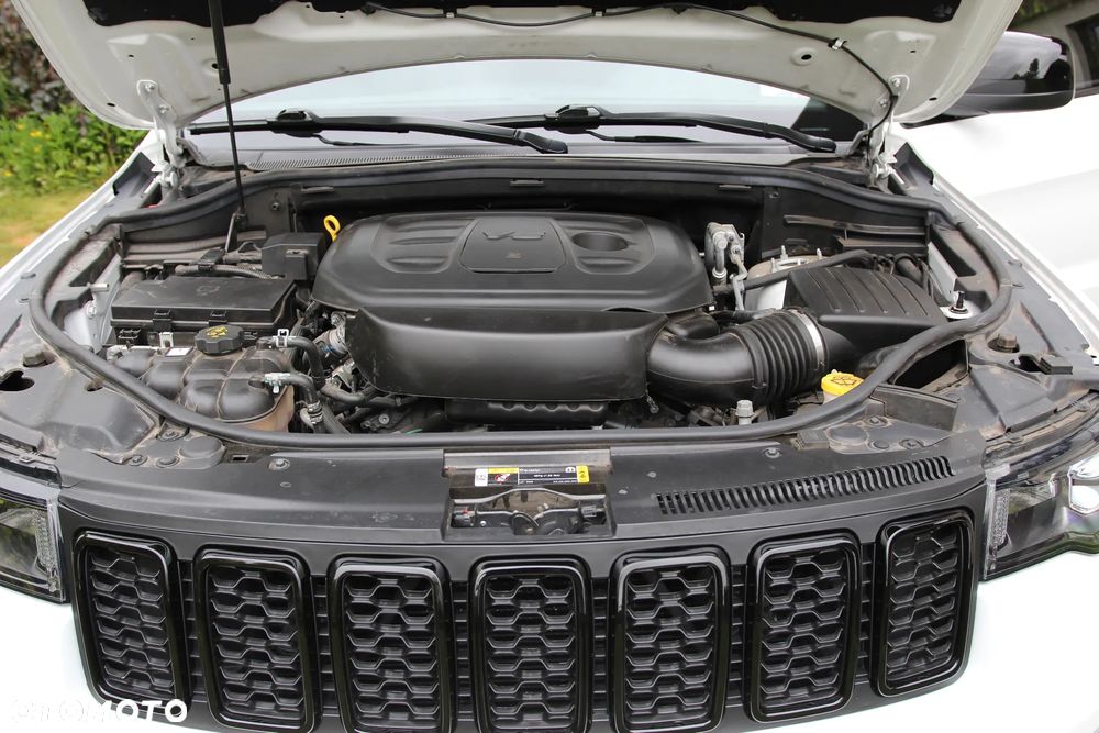 Jeep Grand Cherokee - 10