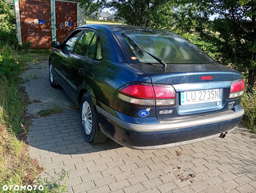 Mazda 626 2.0 Special - 3