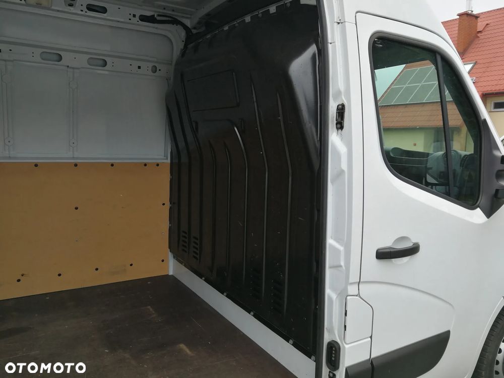 Renault Master - 10