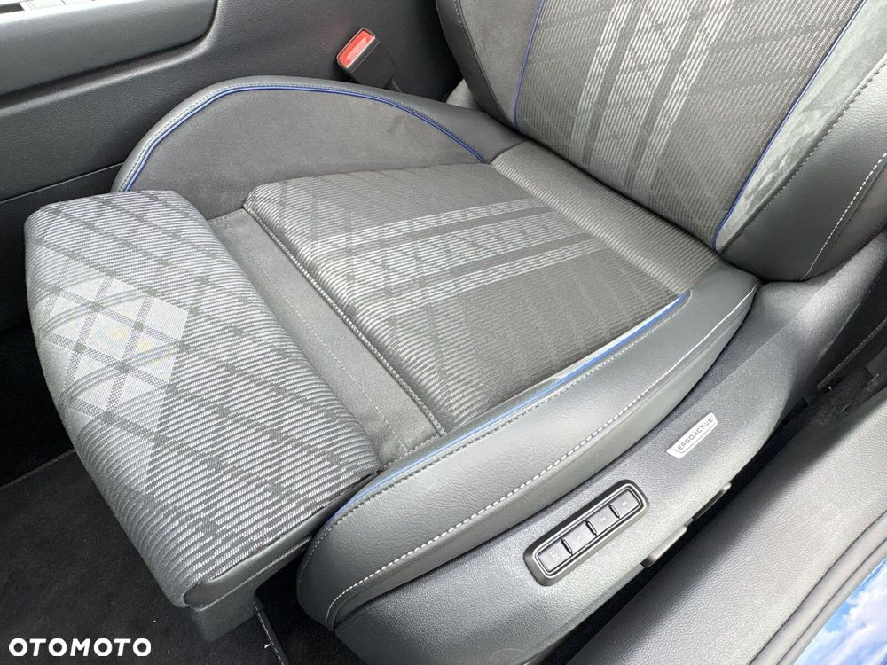 Volkswagen Passat - 14