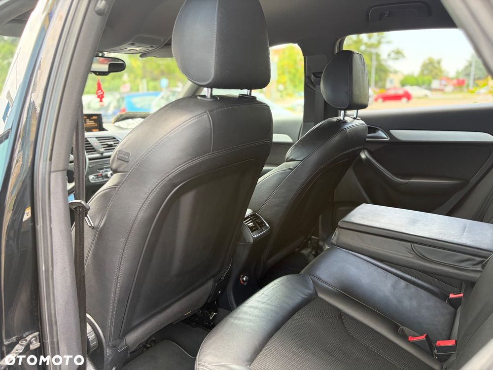 Audi Q3 2.0 TDI Quattro Edycja Specjalna - 25