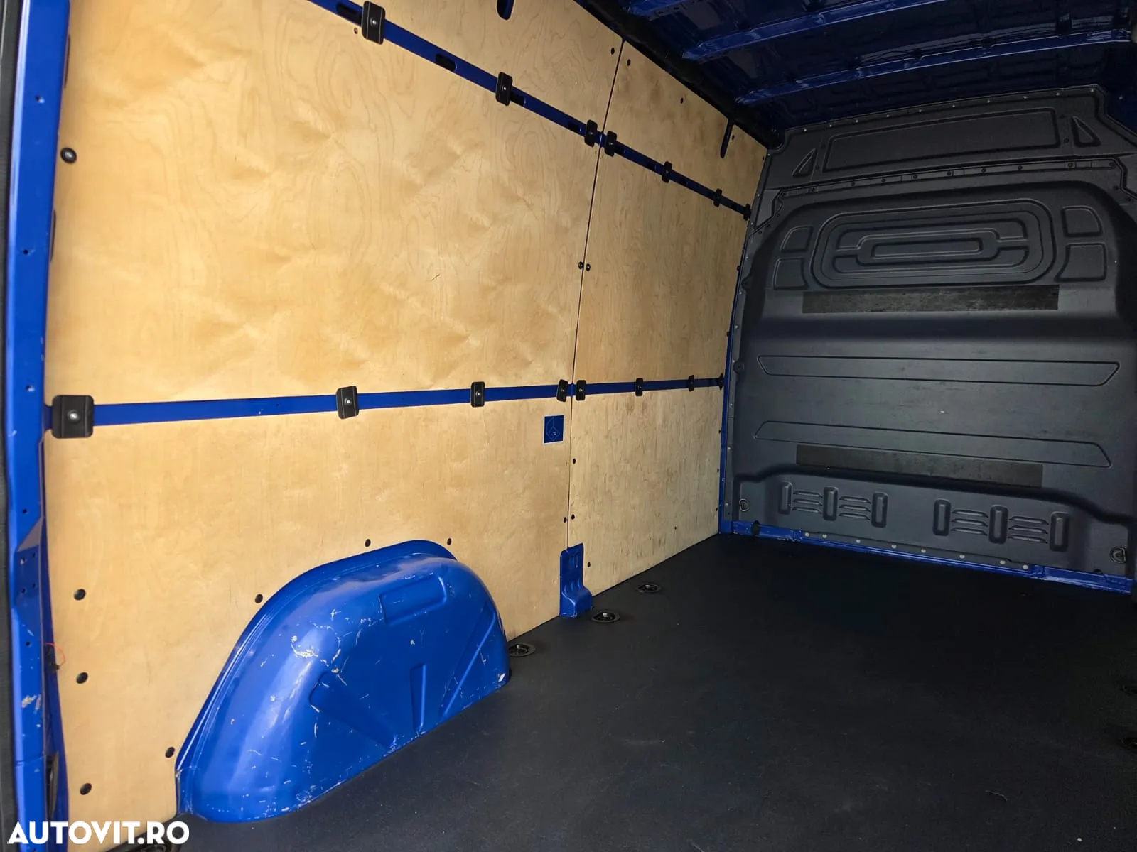 Mercedes-Benz New Sprinter L3H2 - 12