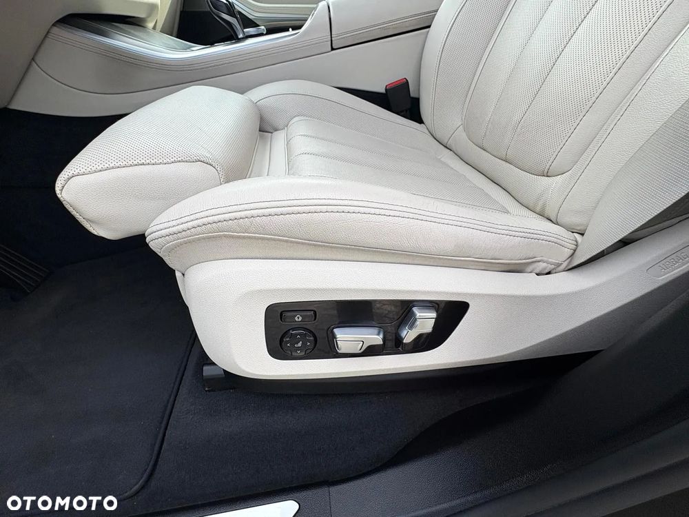 BMW X5 - 15