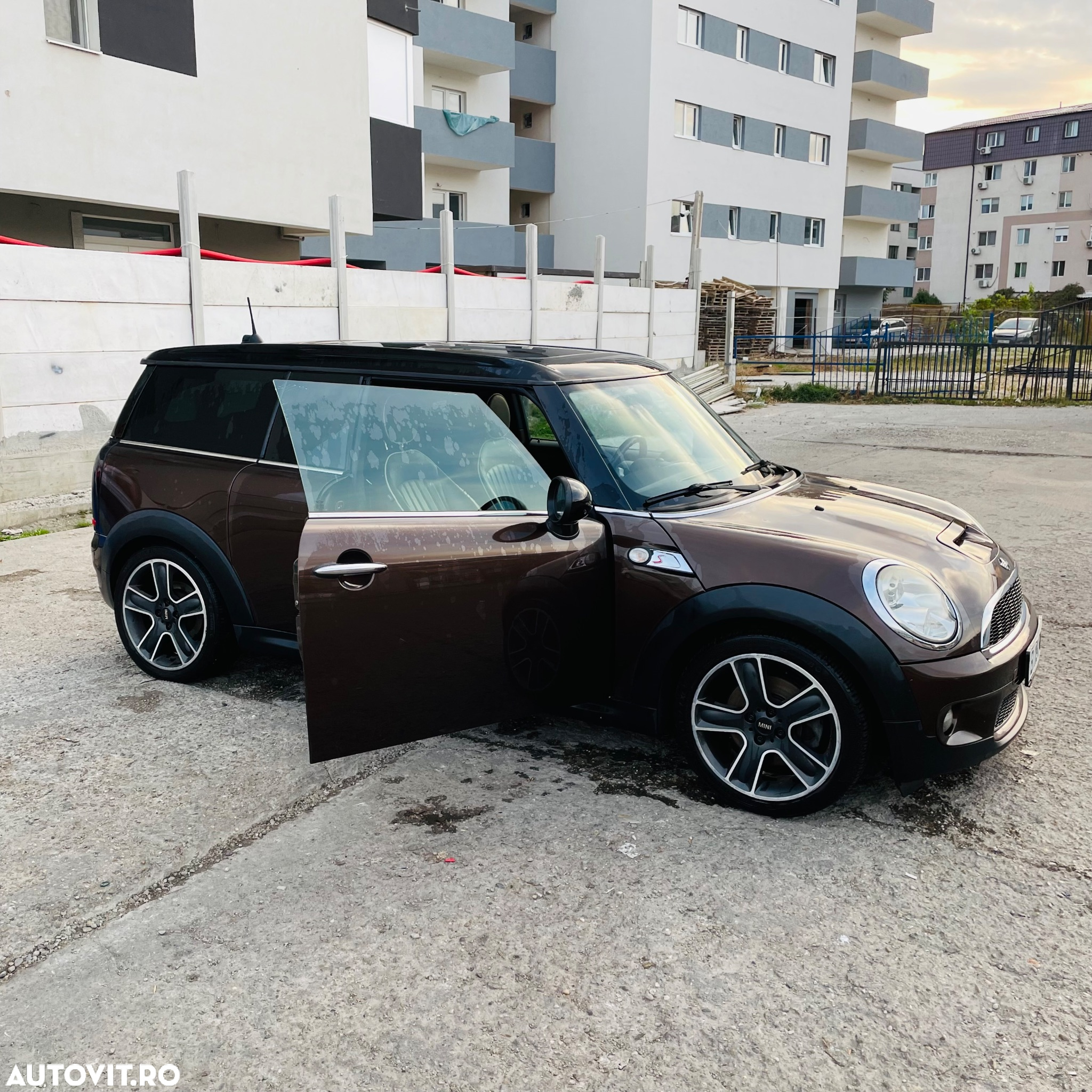 Mini Clubman - 13