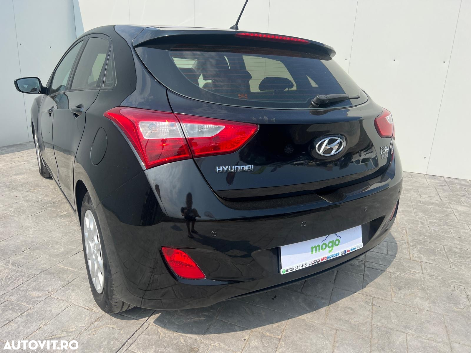 Hyundai i30 1.6 CRDI Automatik Trend - 5