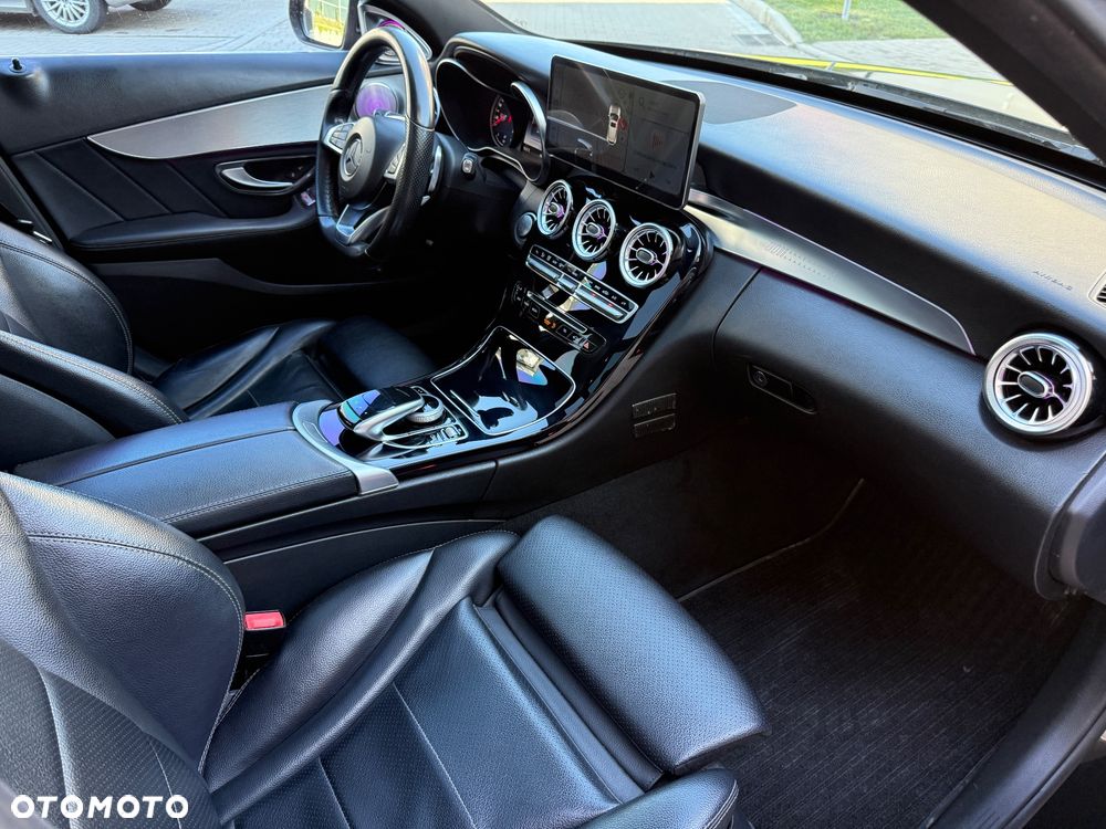 Mercedes-Benz Klasa C 220 d 9G-TRONIC - 13
