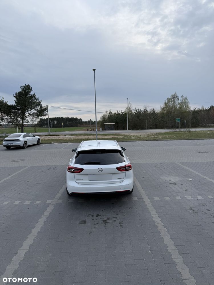 Opel Insignia - 13