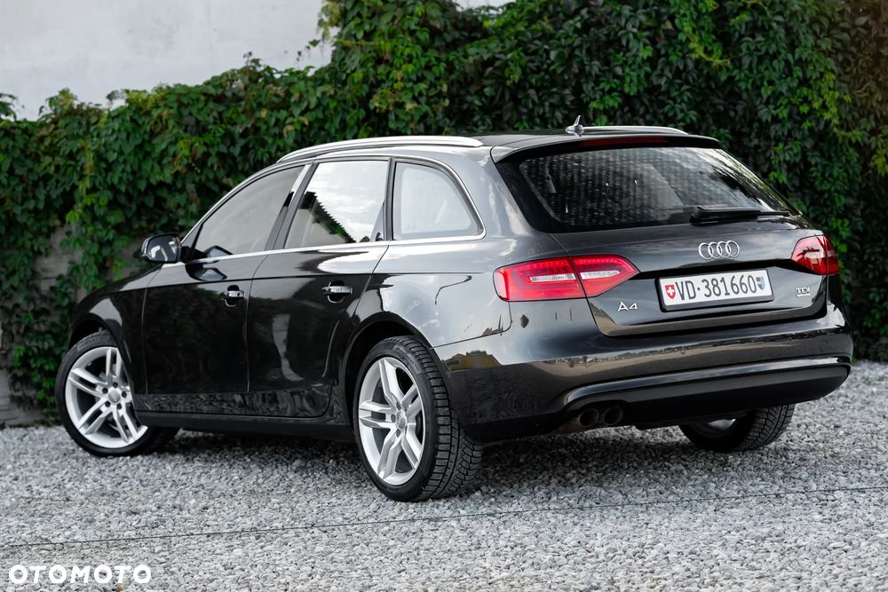 Audi A4 Avant 2.0 TDI DPF quattro Attraction - 14