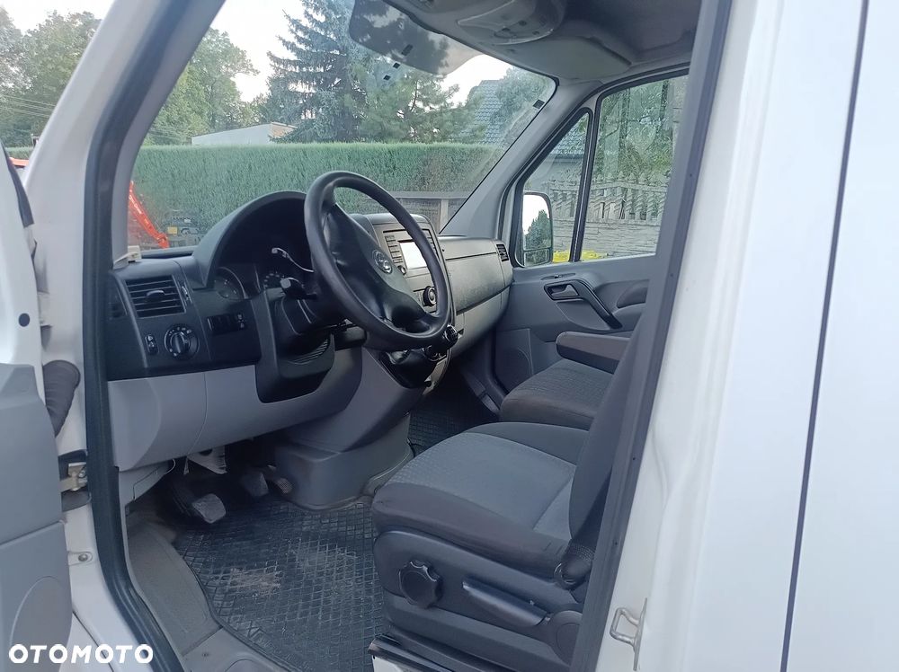 Volkswagen Crafter - 11