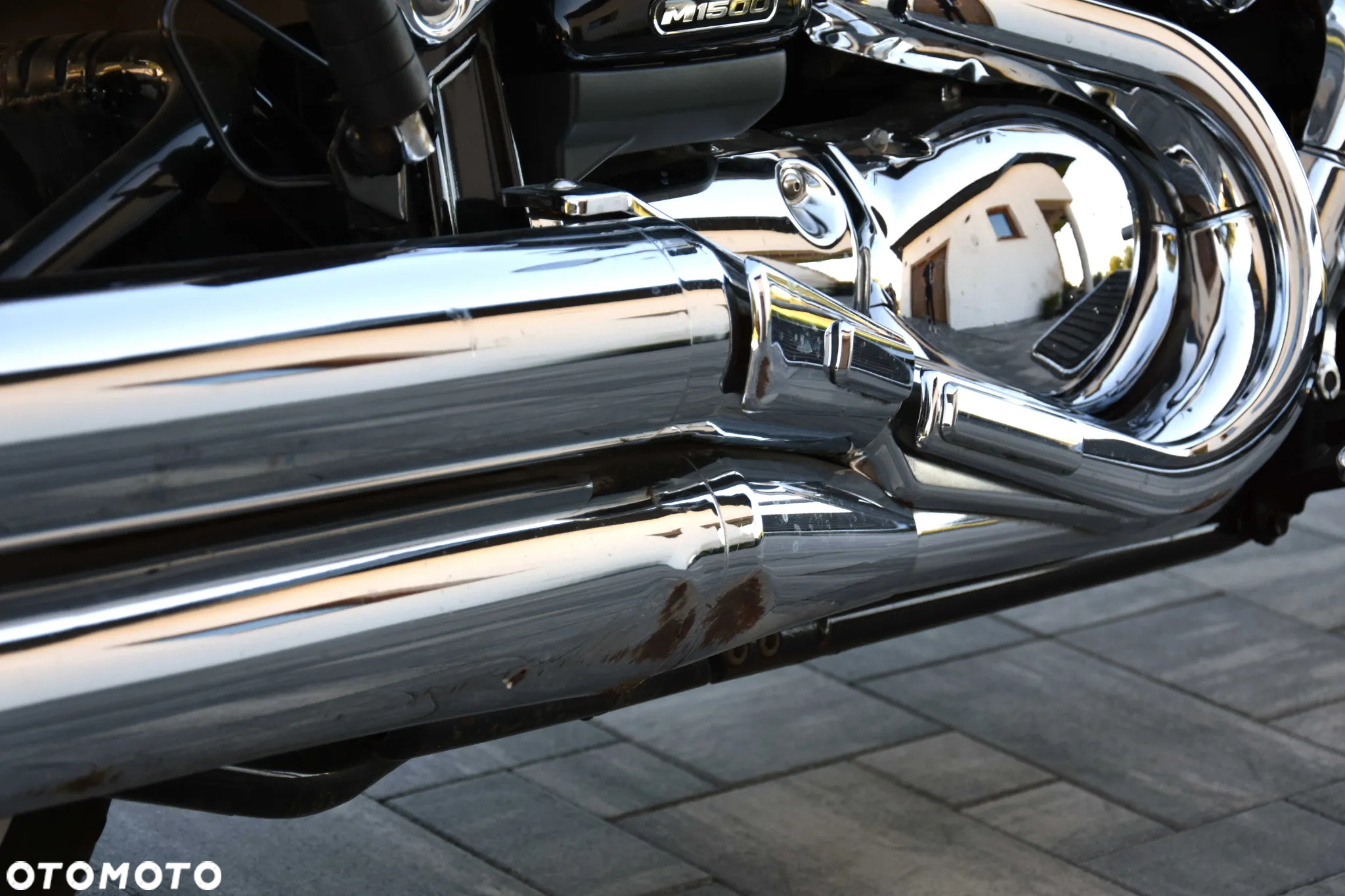 Suzuki Intruder - 17