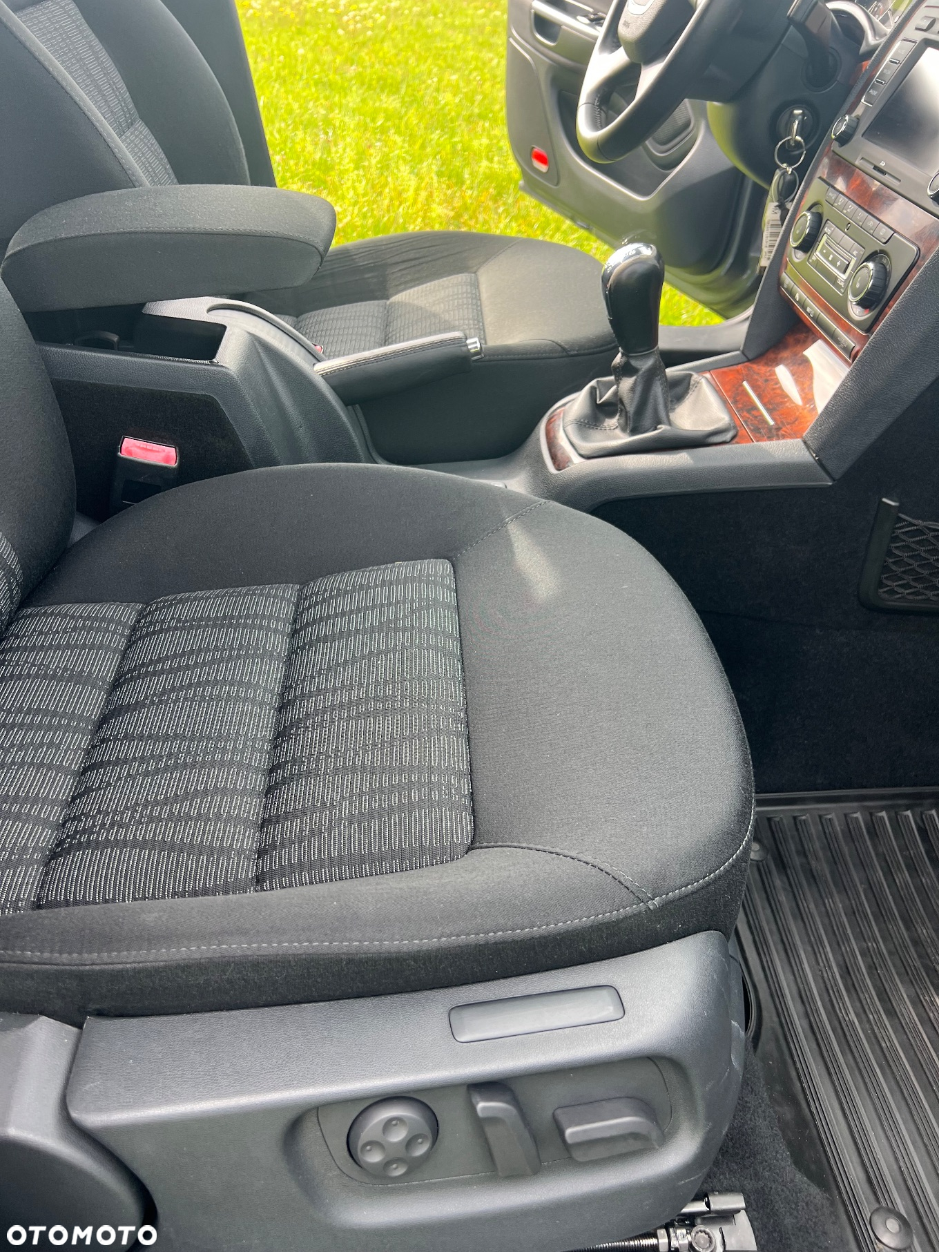 Skoda Octavia 1.8 T FSI L&K - 25