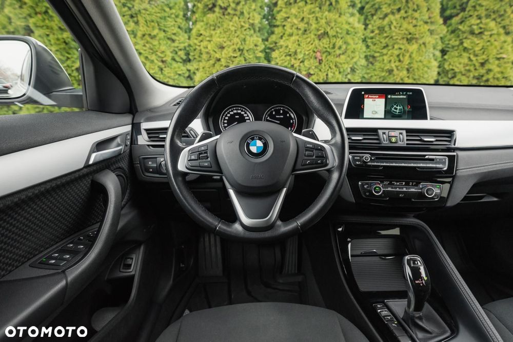 BMW X2 - 11