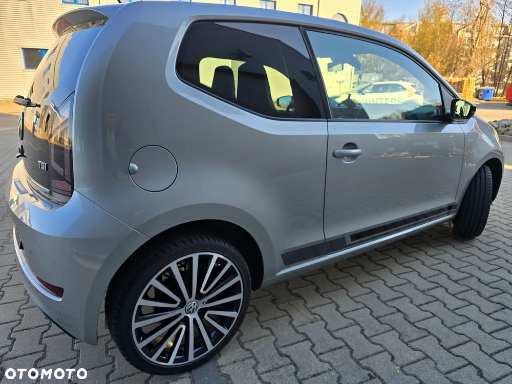 Volkswagen up! 1.0 TSI high - 2