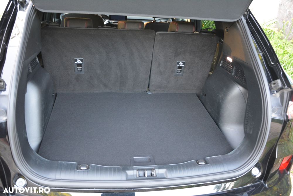 Ford Kuga ver-2-5-duratec-fhev-st--line - 23