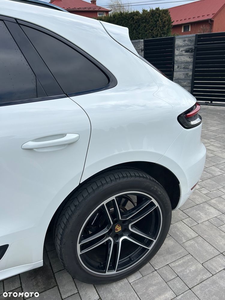 Porsche Macan - 16