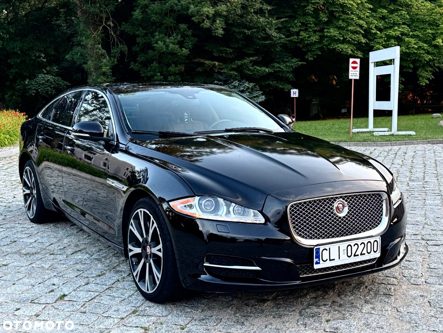 Jaguar XJ 3.0 T AWD LWB Portfolio - 20