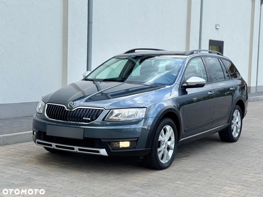 Skoda Octavia Scout 2.0 TDI 4x4 DSG - 18