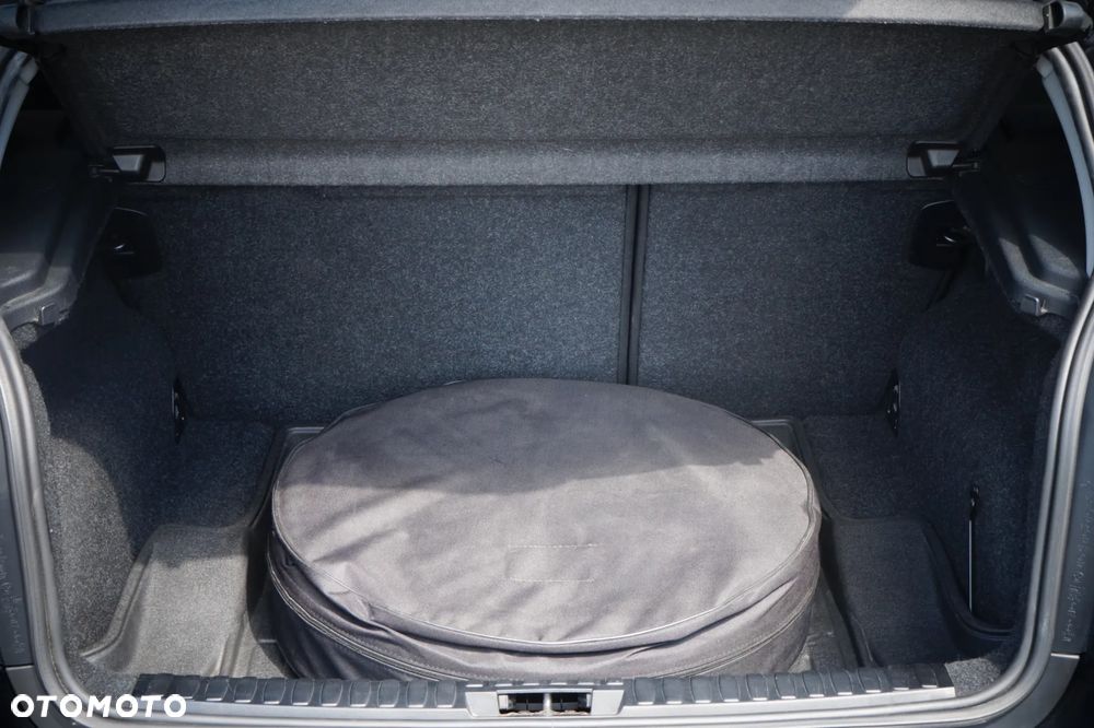 BMW Seria 1 116i - 14