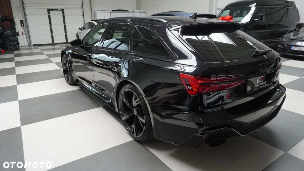 Audi RS6 Avant - 3
